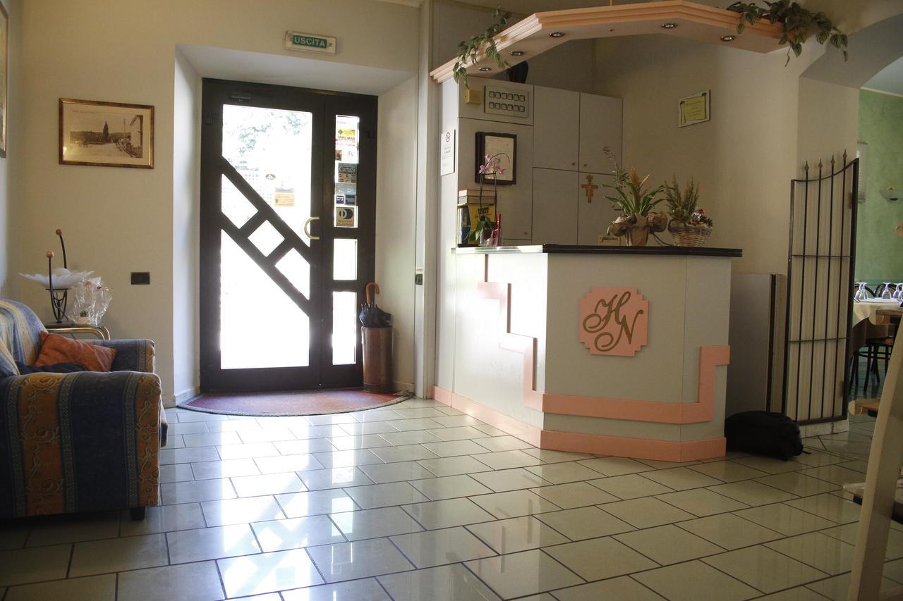 Hotel Narnia Luaran gambar
